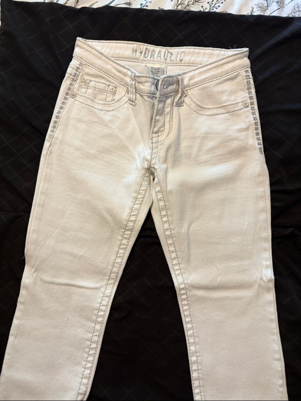 Hydraulic Off-White Skinny Jeans